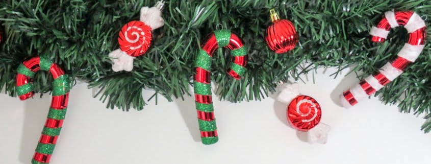 Chsristmas banner with candy canes and baubles